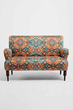 Fun, trippy pattern on this adorable love seat.