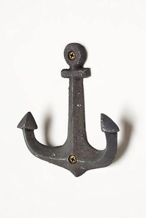 Anchors away! I'm hooked on this anchor accessory. Pun intended. 