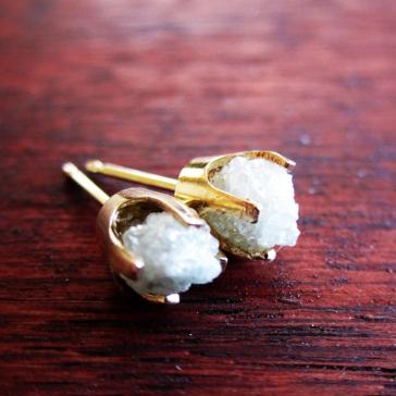 427949_303625866369228_1046482235_n